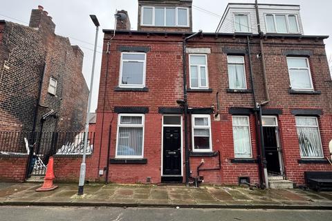 2 bedroom terraced house to rent, Clark Terrace