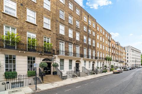3 bedroom apartment to rent, Chester Street, Belgravia