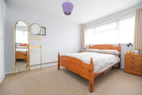 3 bedroom terraced house for sale, Glendower Crescent, Orpington