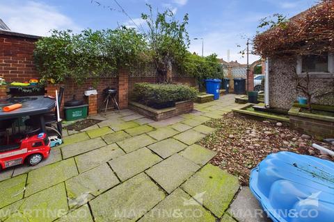 110 Thorne Road, Doncaster, DN2 5AD