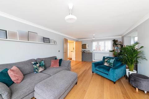 20 Ludbridge Close, East Hendred, Wantage, OX12 8GB