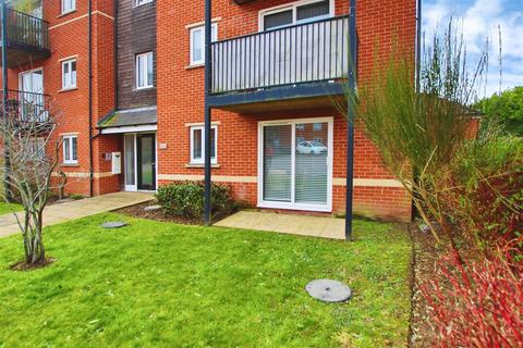 1 bedroom flat for sale, Sable Close, Locks Heath, Southampton