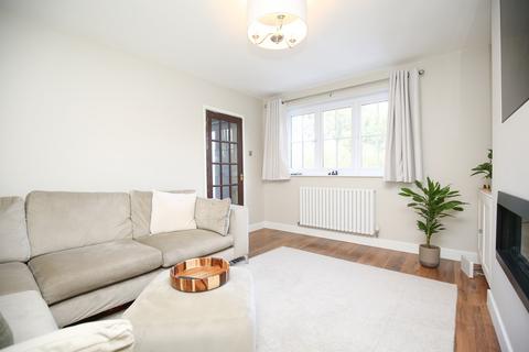 1 Nuneaton Road, Mancetter, Atherstone, CV9 1RF