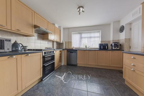 10 Drapers Close, Warmington, Peterborough, PE8 6UQ