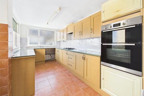 15 Cambridge Grove, Ilfracombe, EX34 9JZ