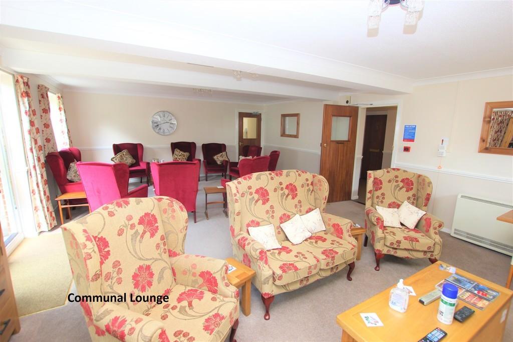 Communal Lounge