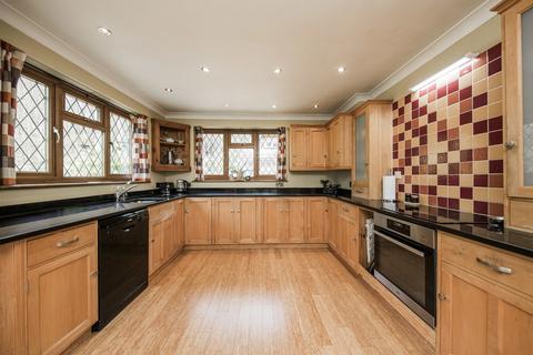 4 bedroom detached house for sale, Bartley Mill Road, Tunbridge Wells