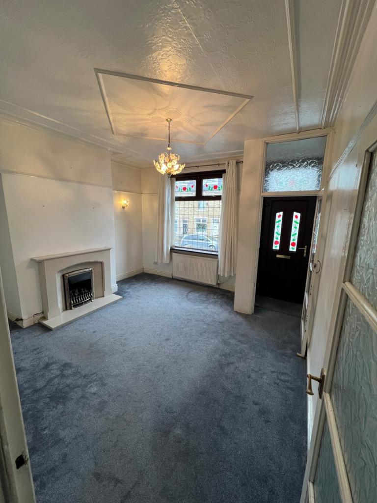 Living room 3