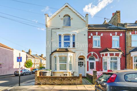 1 bedroom apartment for sale, Queens Road, Bounds Green N11