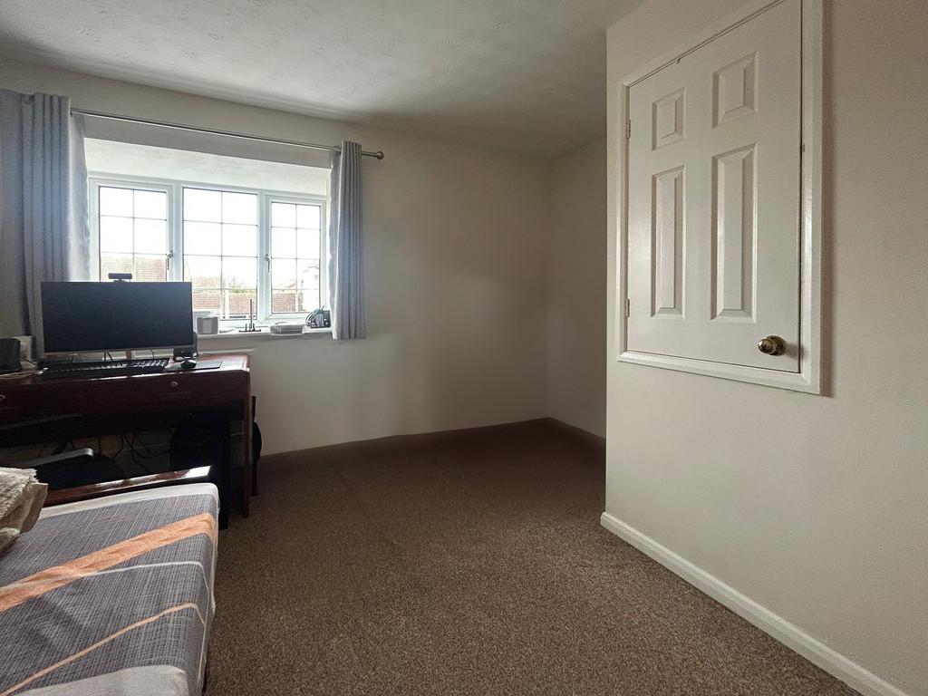 Master Bedrooom