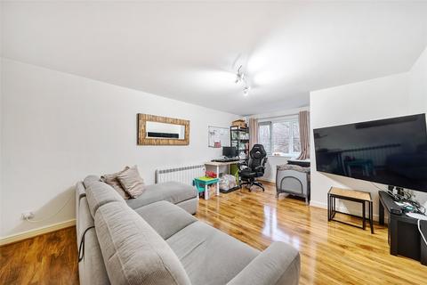 141 Mullards Close, Hackbridge, Mitcham, CR4 4FD