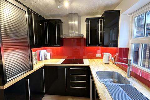 9 Chaffinch Way, Brackley, NN13 6PS