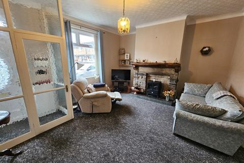 3 bedroom terraced house for sale, Canal Street, Heywood, OL10 2HG