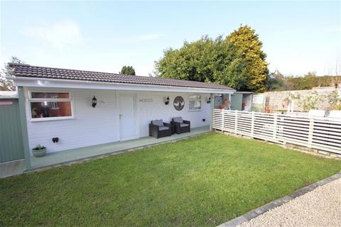 4 bedroom detached house for sale, Vicarage Gardens , Clacton on Sea