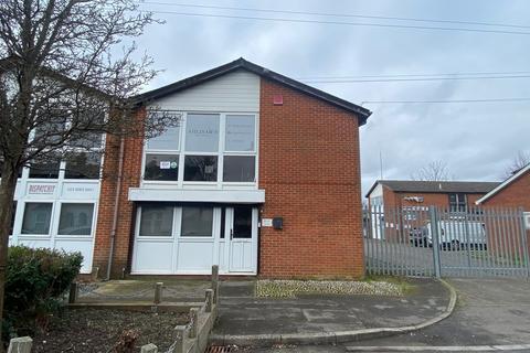 Office to rent, Radcliffe Road, Southampton