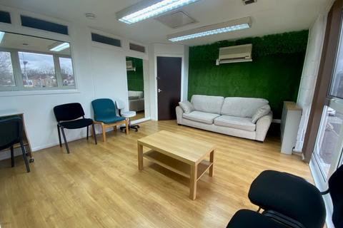 Office to rent, Radcliffe Road, Southampton