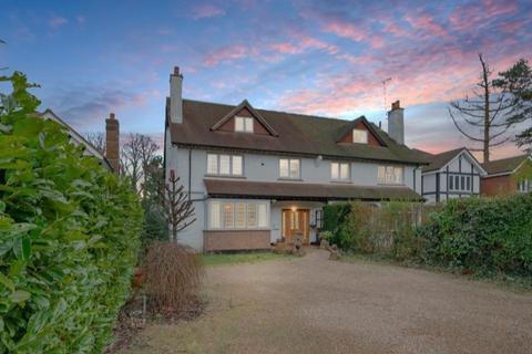 5 bedroom semi-detached house for sale, Smitham Bottom Lane, Purley CR8