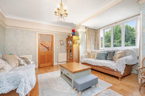 5 bedroom semi-detached house for sale, Smitham Bottom Lane, Purley CR8