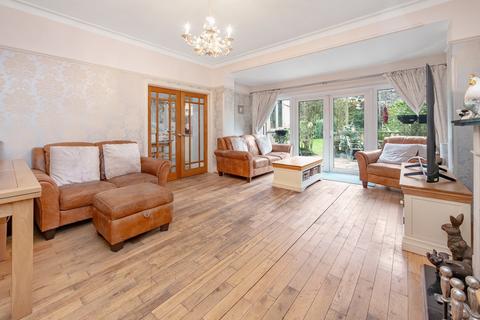 5 bedroom semi-detached house for sale, Smitham Bottom Lane, Purley CR8