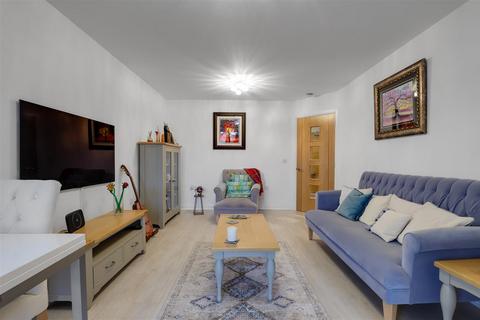 2 bedroom apartment for sale, Lewis House, Beulah Hill, London