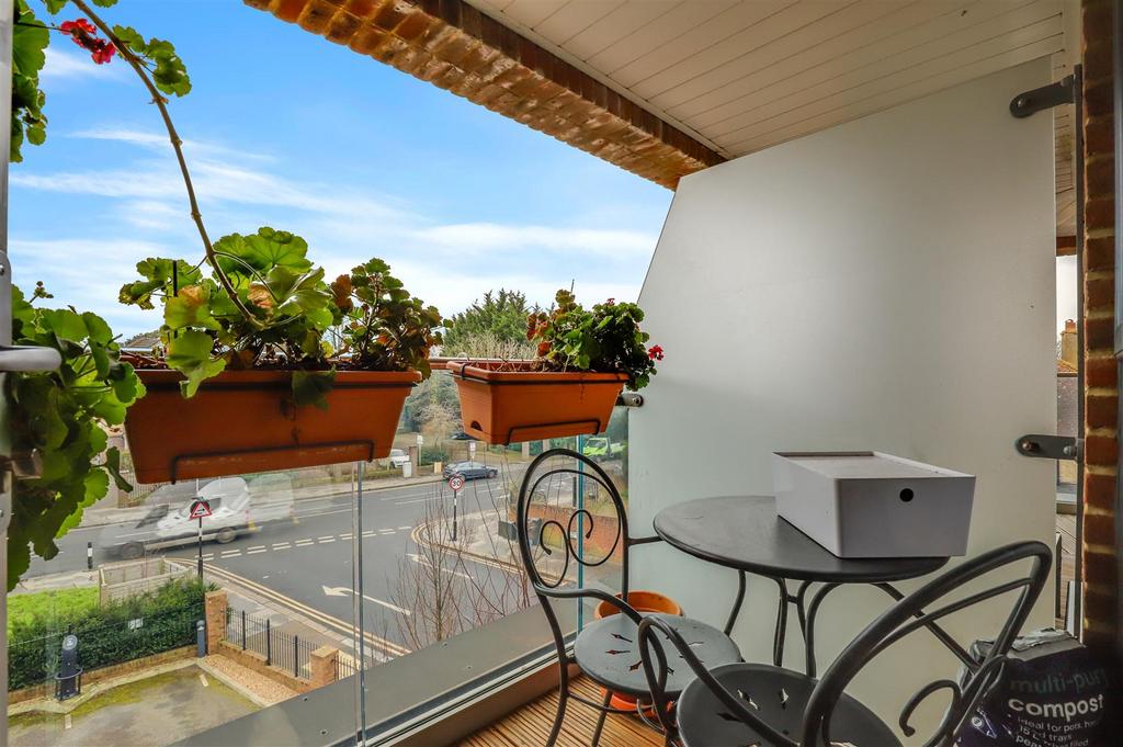 07-7454 JHMCS - 22 Lewis House - 19.jpg