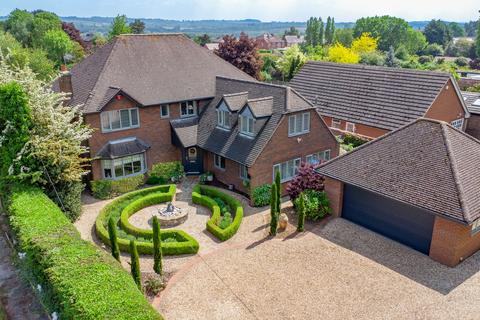 5 bedroom detached house for sale, Heanor Road, Ilkeston, DE7