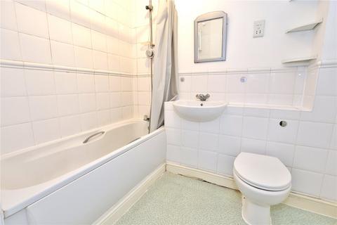 16 Ashdown Close, Woking, GU22 7PG
