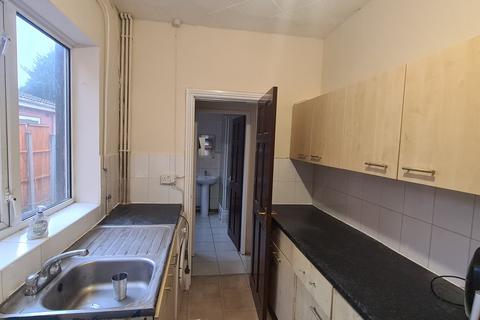 3 bedroom terraced house to rent, 277 Somerville Road. Small Heath, B10 9DL