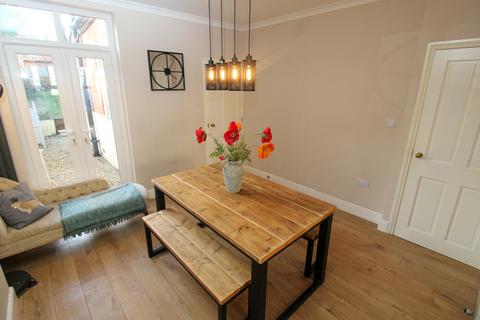 43 Cecil Road, Northampton, NN2 6PG
