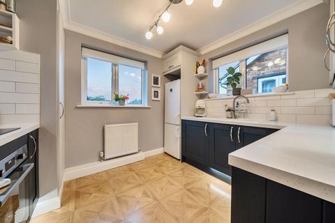 29 Colyer Close, London, SE9 3QG