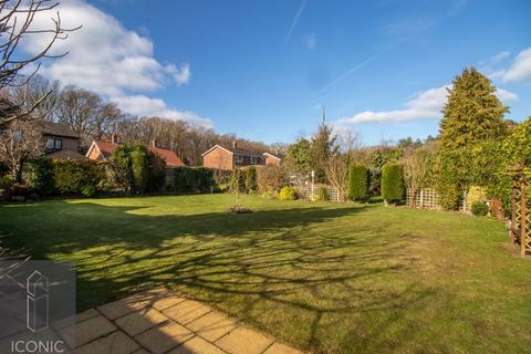 5 bedroom detached house for sale, Holt Road, Horsford, Norwich