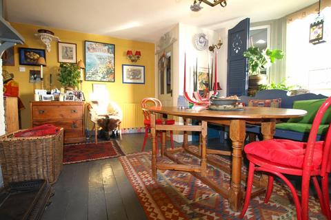 2 bedroom terraced house for sale, Walmer Seafront