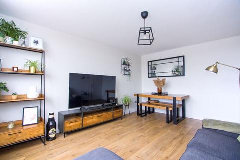 Flat 11, Rowan House Bridge Street, Penarth, CF64 2LH