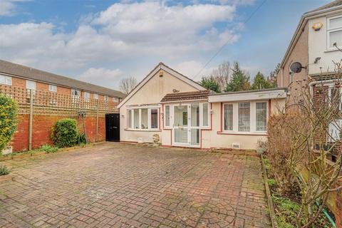 13 Arnold Avenue East, Enfield, EN3 6JB