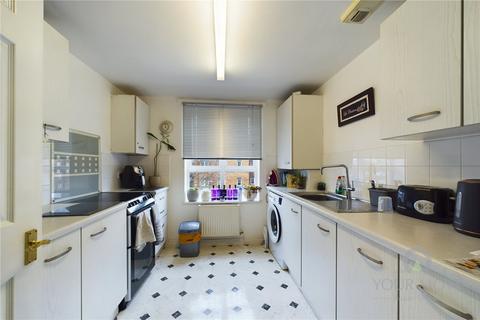 2 bedroom flat for sale, Beckets View, Northampton NN1