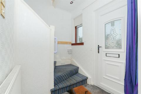 36 Carrick Crescent, Wishaw, ML2 7JP