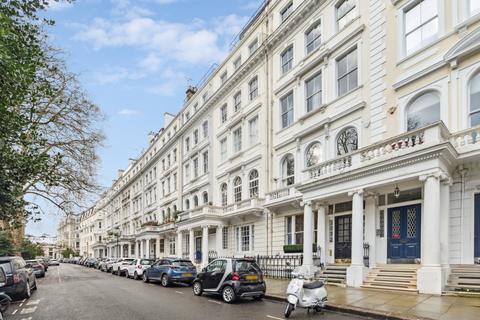 1 bedroom flat for sale, Cornwall Gardens, South Kensington, London