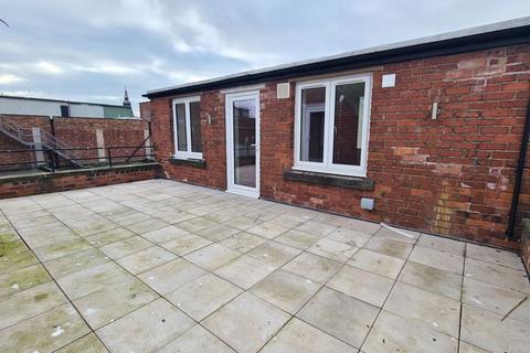 1 bedroom apartment to rent, Chapel Street, Southport