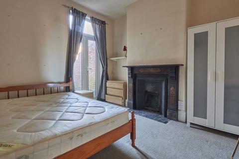 4 bedroom terraced house for sale, Pinhoe Road, Exeter