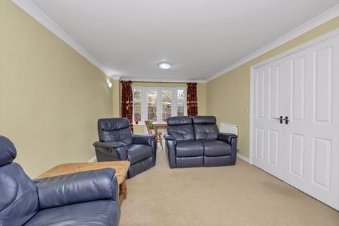 4 bedroom detached house for sale, Mead Road, Bury St. Edmunds