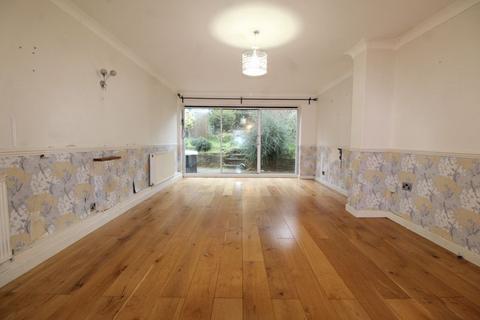 37 Broughton Avenue, Luton, LU3 2AR