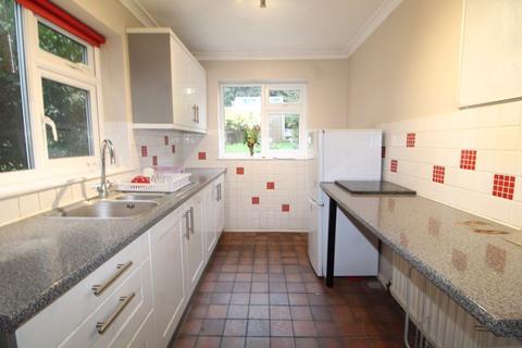 37 Broughton Avenue, Luton, LU3 2AR