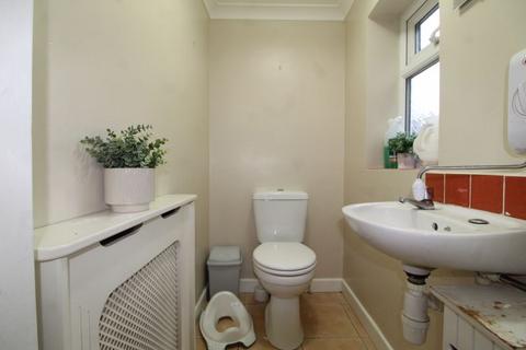 37 Broughton Avenue, Luton, LU3 2AR
