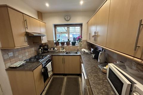 3 bedroom semi-detached house for sale, Vancouver Road, Edgware