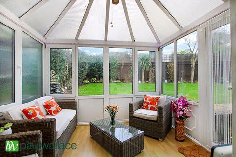 7 Sycamore Close, Cheshunt, Waltham Cross, EN7 6BF