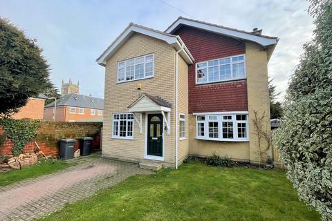 4 bedroom detached house for sale, Green Road, Gosport PO12