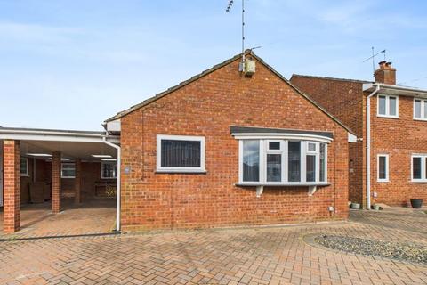 77 Beech Avenue, Drakes Broughton, Pershore, WR10 2BJ