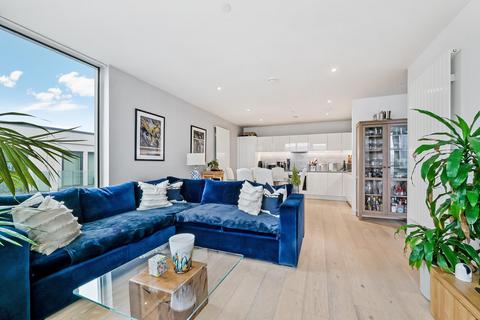 2 bedroom apartment for sale, Flagship House, Royal Crest Avenue, London, E16