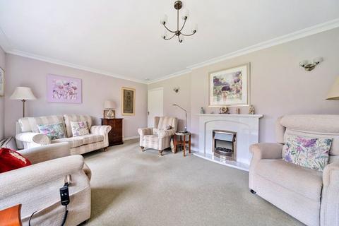 3 bedroom detached bungalow for sale, Church End, Bedford MK40