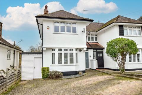 3 bedroom semi-detached house for sale, Hillcroft Crescent, Watford WD19